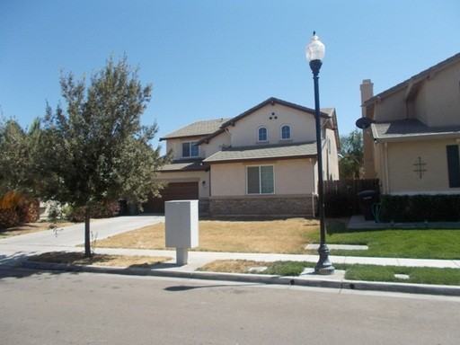 1348 Thoroughbred St - Photo 3 of 27