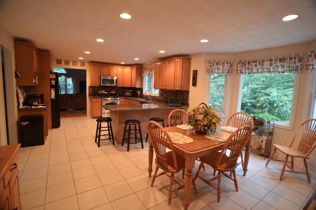 10 Ashwood Dr. - Photo 2 of 20