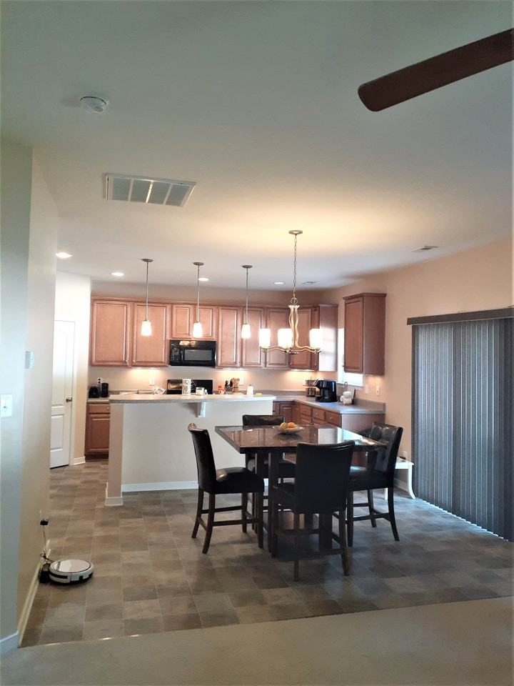 7425 Vicenzo Dr - Photo 2 of 16