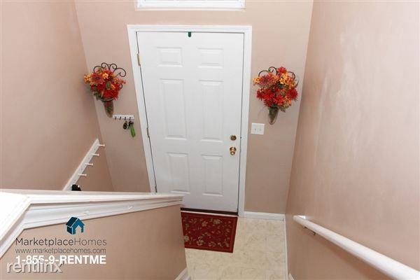 2548 Watkins St - Photo 2 of 16