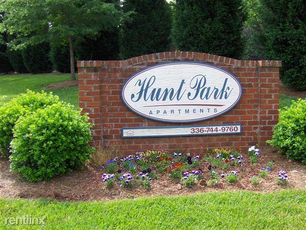 Hunt Park Apartments - Photo 3 of 4