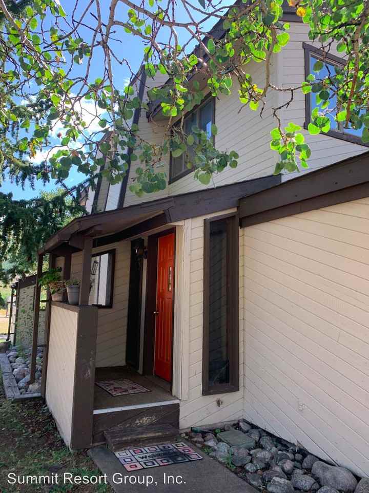 1590 S. Badger Lane - Photo 2 of 15