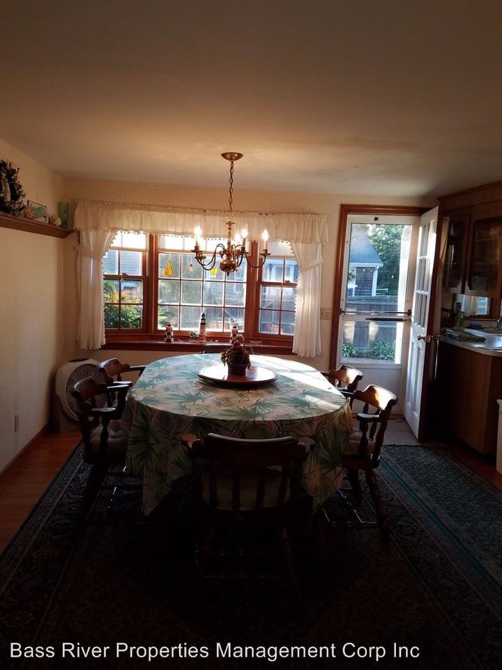 65 Bain Road - Photo 3 of 16