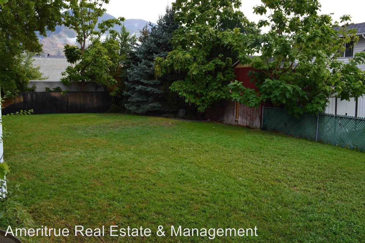 129 W 880 S - Photo 2 of 5