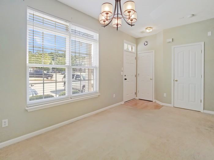 527 Fagin Circle - Photo 3 of 40