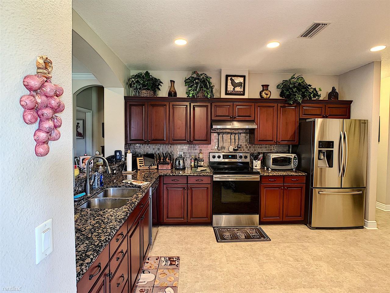3263 Sea Grape Dr - Photo 3 of 10