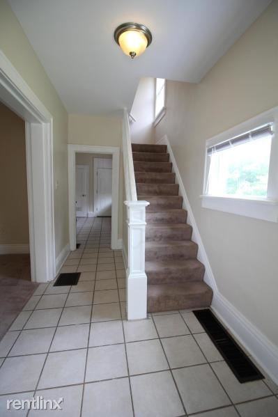 153 E Morrill Ave - Photo 3 of 21