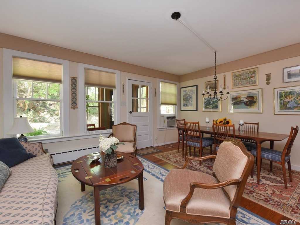 413 Main St - Photo 3 of 15