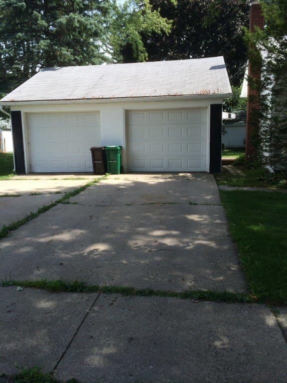 402 S Ayer St - Photo 3 of 25