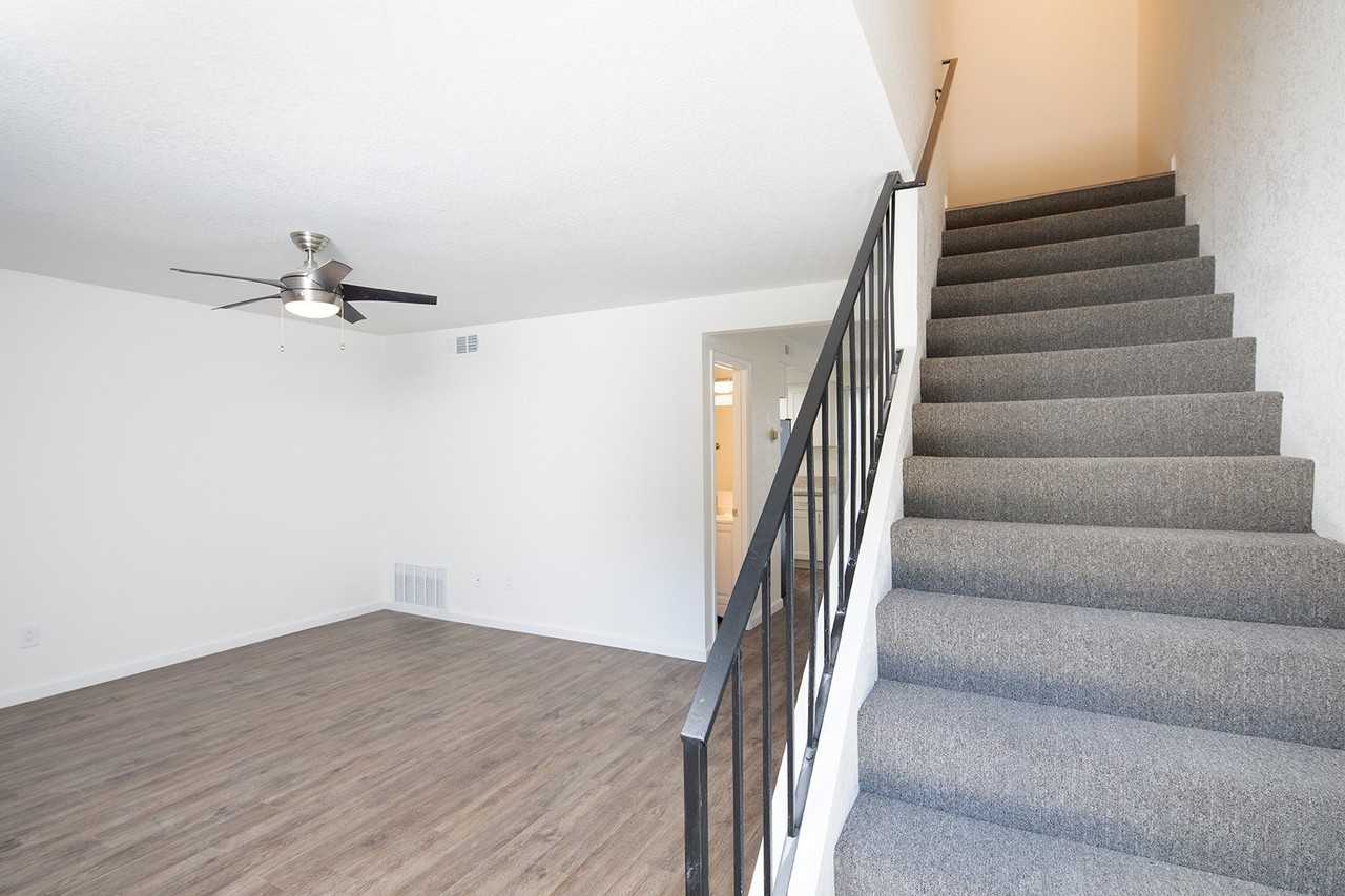 2161 Via Robles - Photo 2 of 14