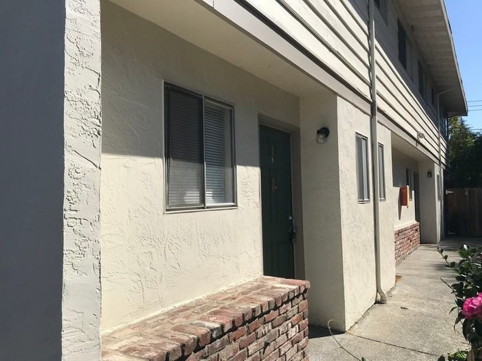 50 Tahoe Court #1 - Photo 2 of 27