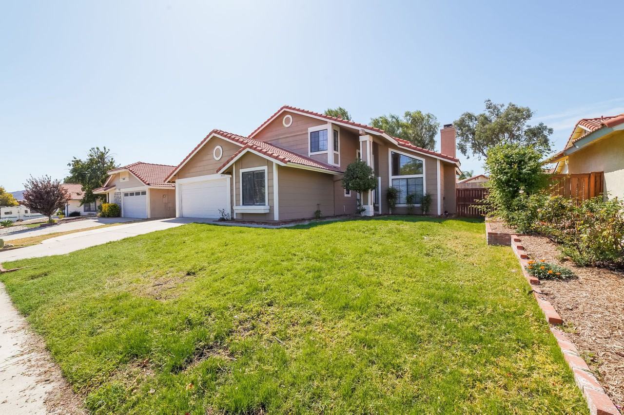 35575 Woshka Ln - Photo 2 of 23