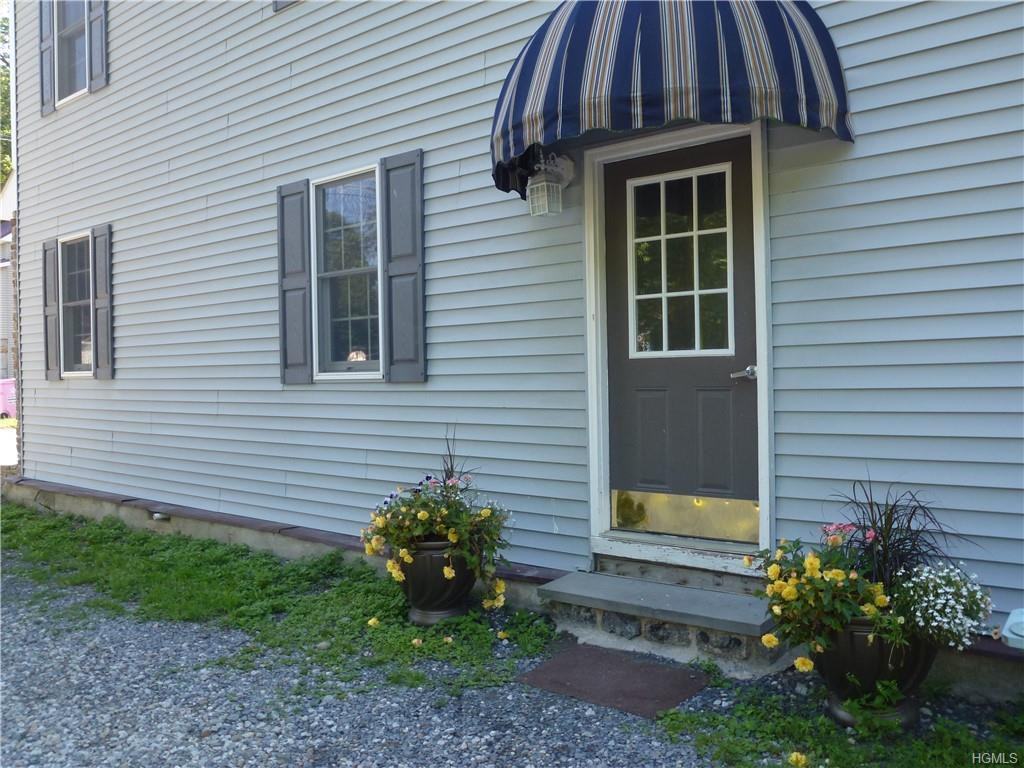 106 Newport Bridge Road - Photo 2 of 13