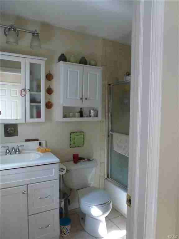 106 Newport Bridge Road - Photo 3 of 13