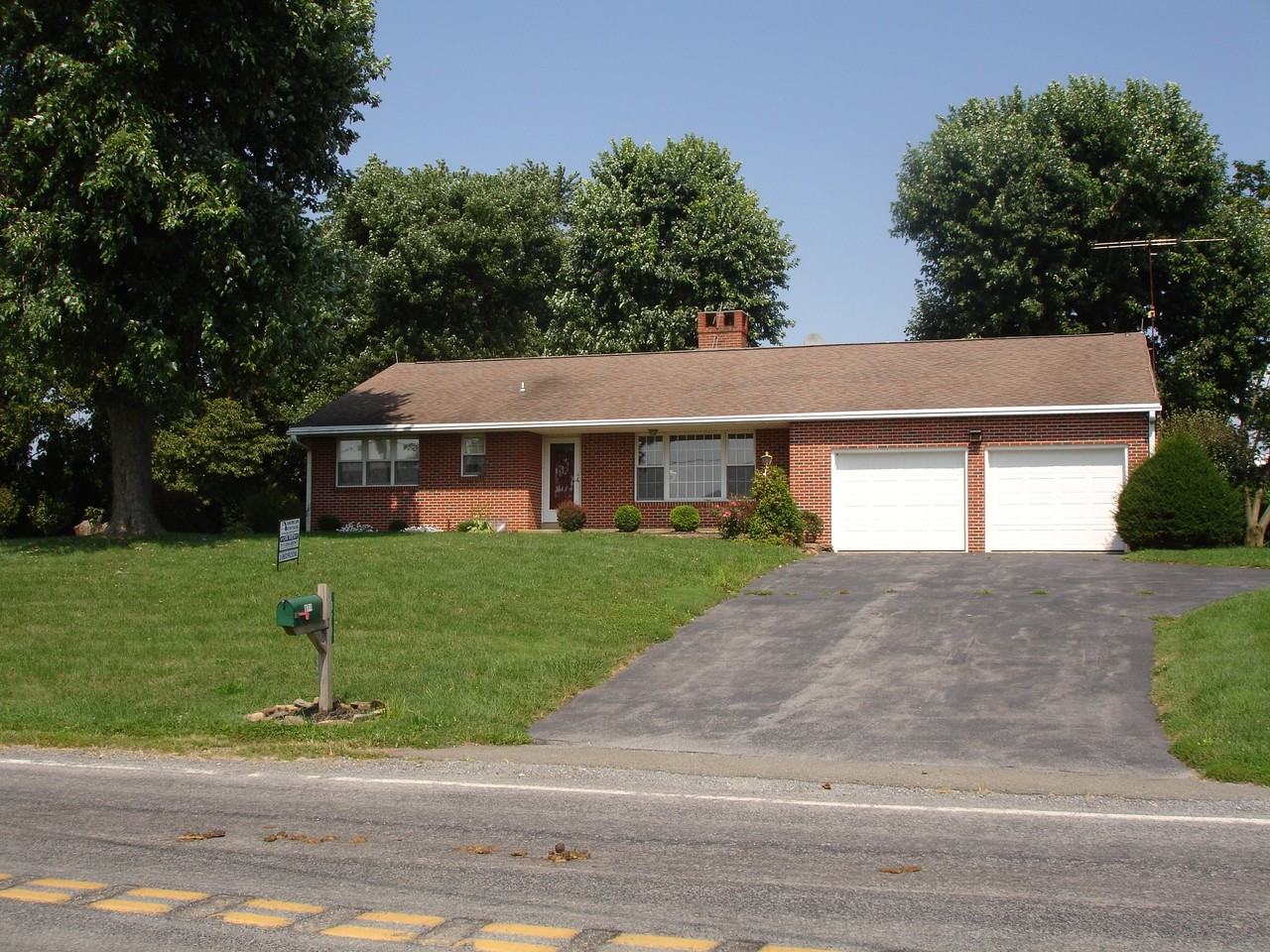 871 Goshen Mill Rd - Photo 2 of 14