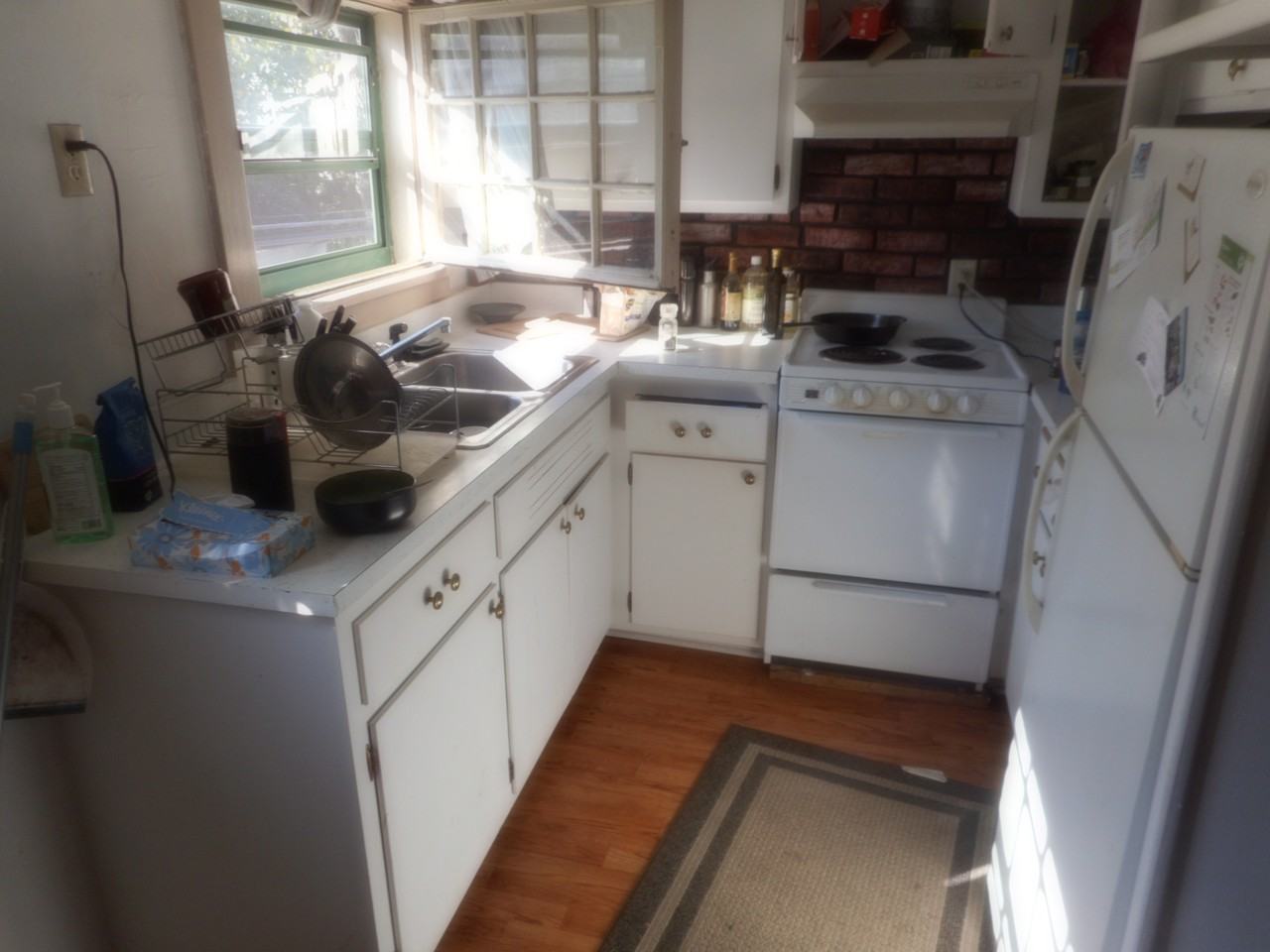 2222 Pillsbury Ave S - Photo 2 of 4