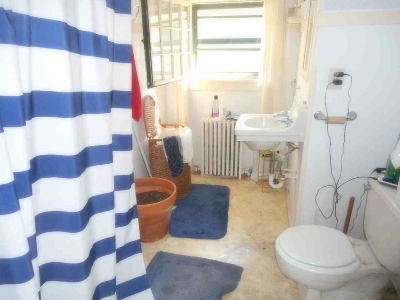 2222 Pillsbury Ave S - Photo 4 of 4
