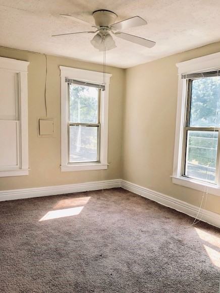 1213 Baxter Avenue - Photo 2 of 12