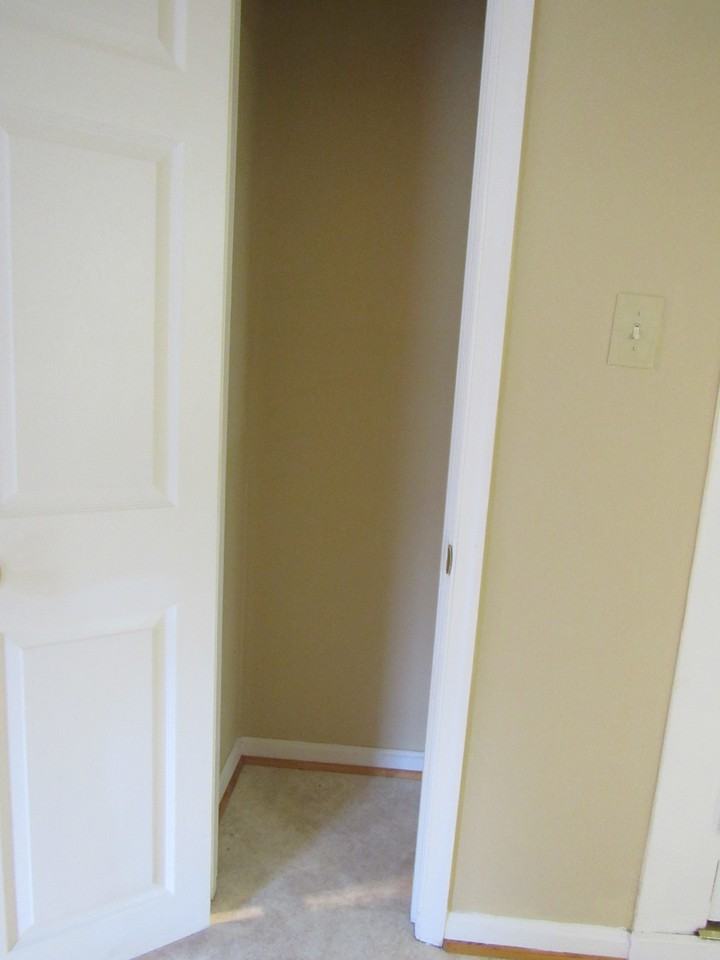 14478 Bushong Ln - Photo 3 of 21