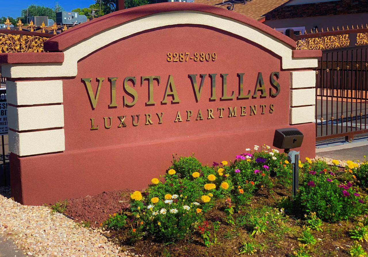 3287 North Sierra Vista Avenue