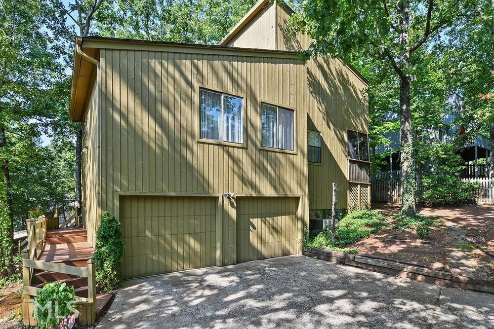 200 N Falcon Bluff - Photo 2 of 28