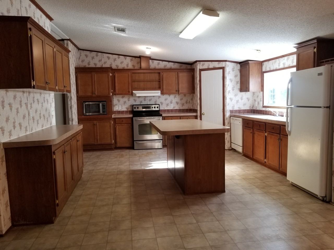 5085 Pinon Rd - Photo 2 of 14