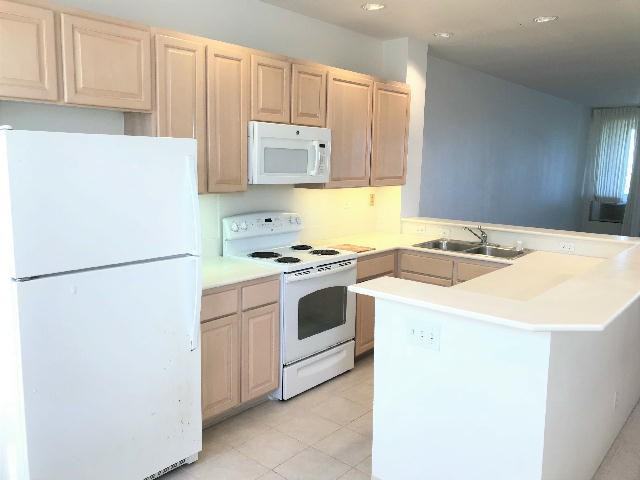 1365 Moanalualani Place #8E - Photo 3 of 10