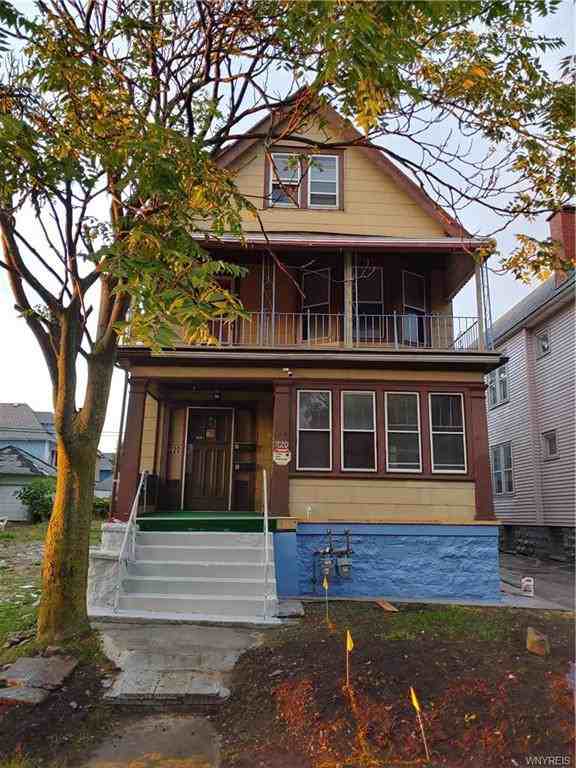 220 East Delavan Avenue - Photo 3 of 15