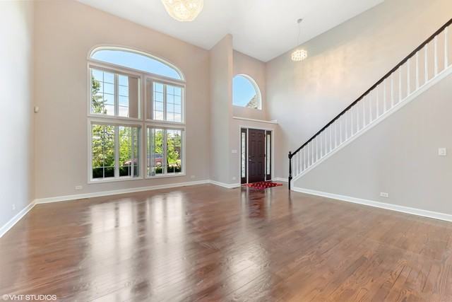 1721 York - Photo 2 of 10