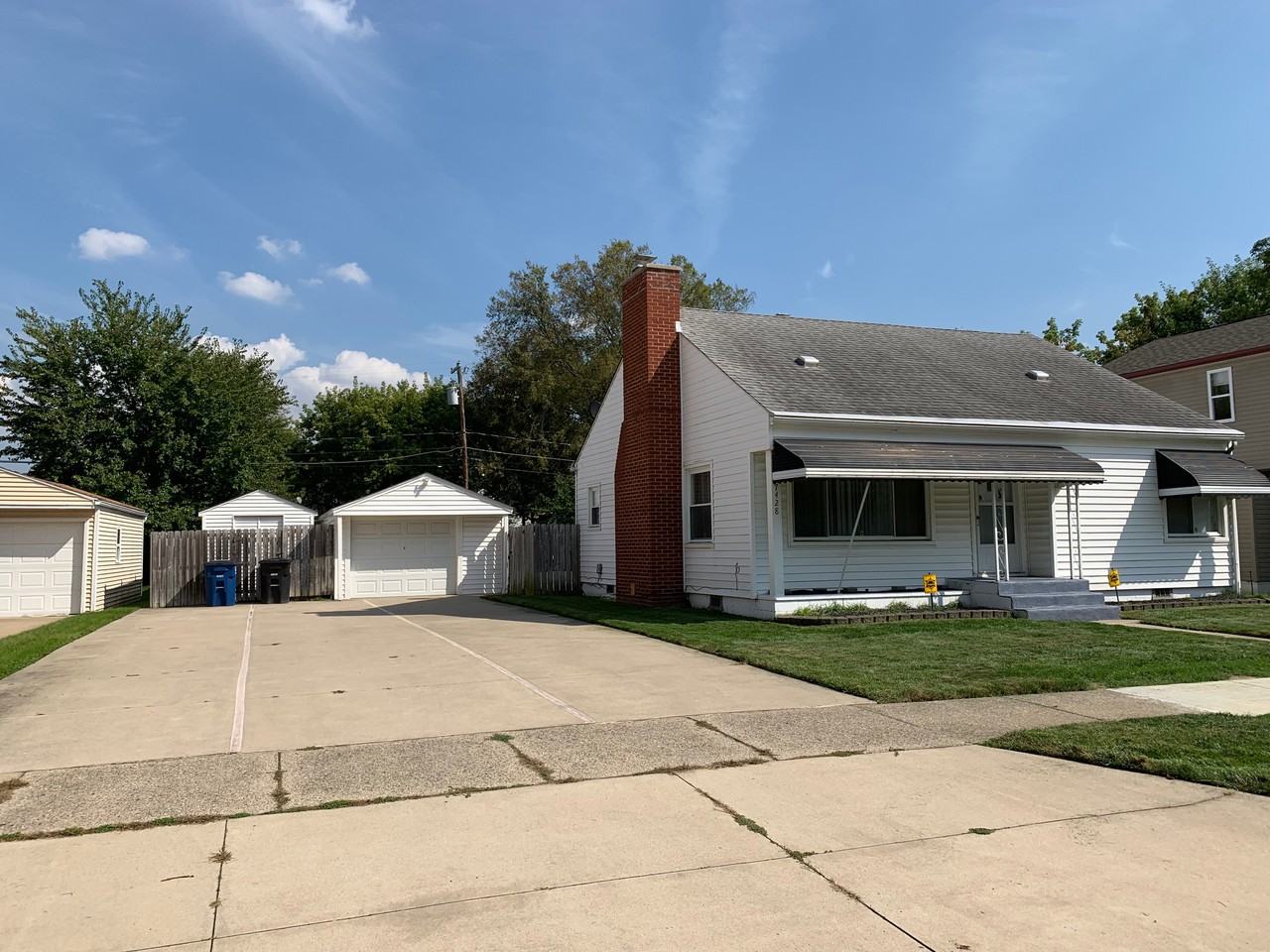 7428 Deering St - Photo 3 of 27