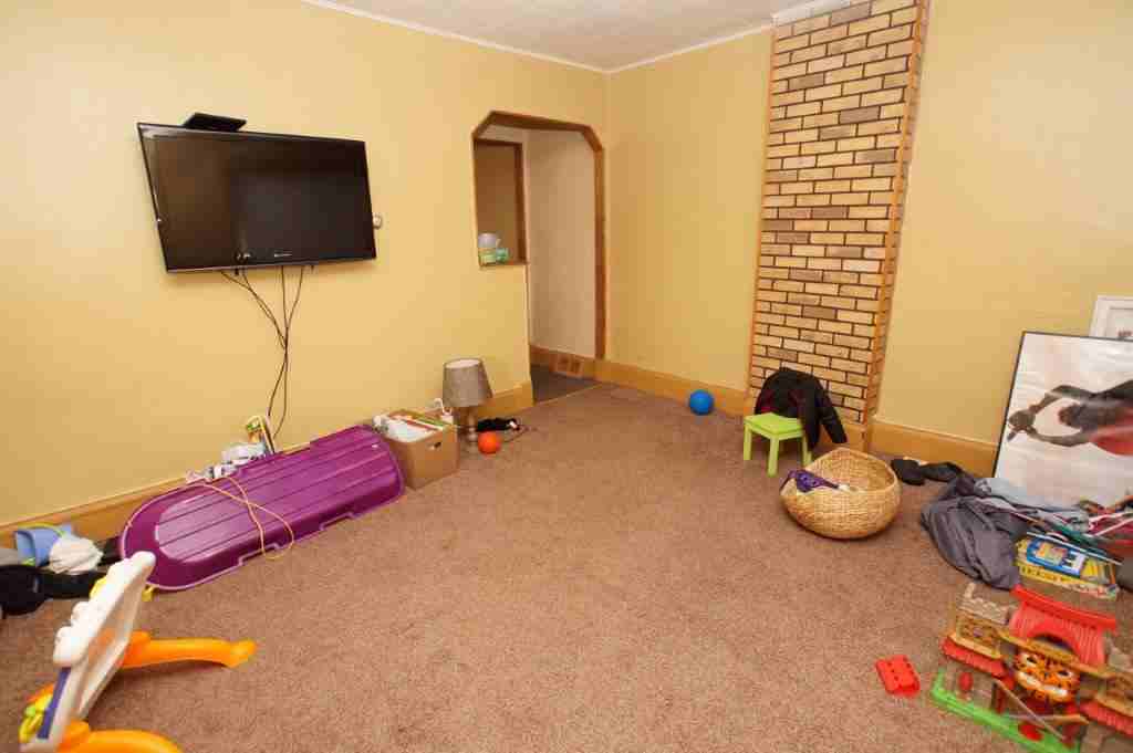 1132 87th Ave W - Photo 3 of 6