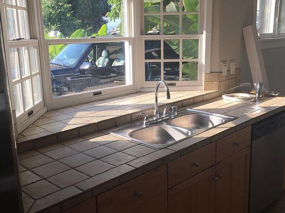 22819 Mesa Springs Way - Photo 3 of 10