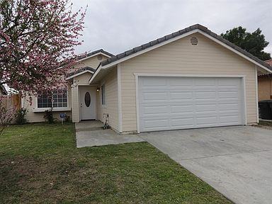 536 Cypress Ave - Photo 2 of 16