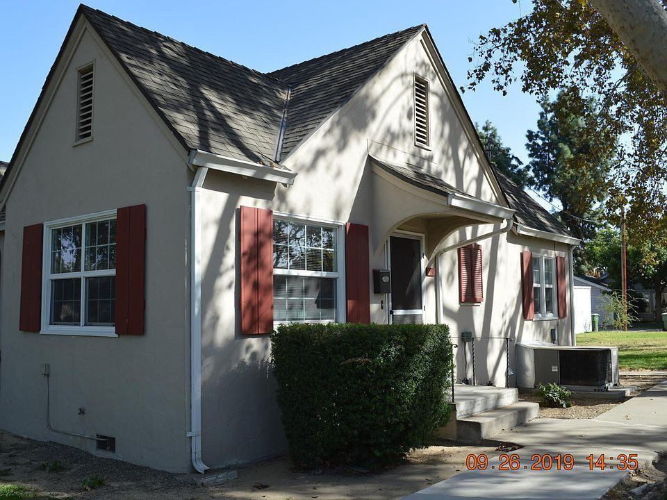 690 Bell St - Photo 2 of 10