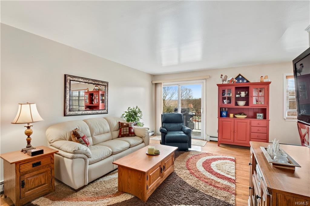 5 Dove Court Unit F - Photo 2 of 12