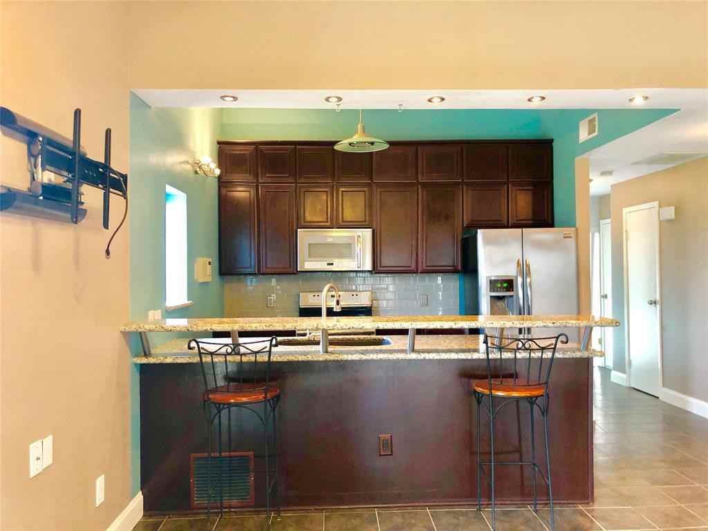 3921 Sunrise Drive Unit 25 - Photo 3 of 27