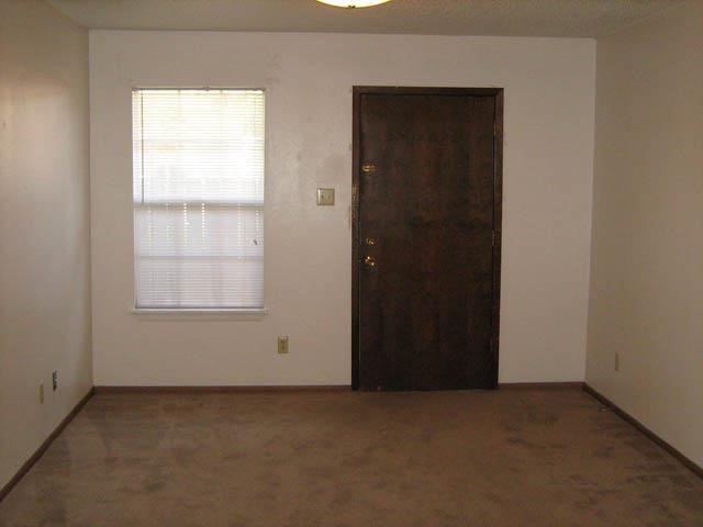 Silver Creek Apartments - Photo 2 of 15
