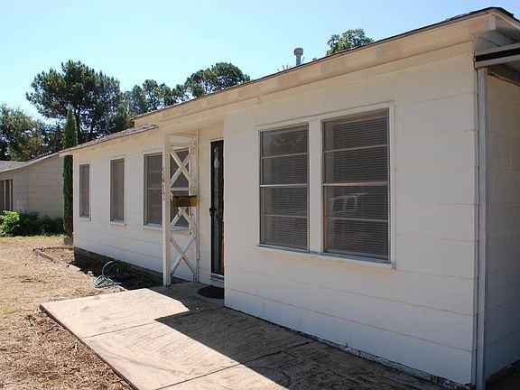 5417 Taylor Rd - Photo 3 of 10