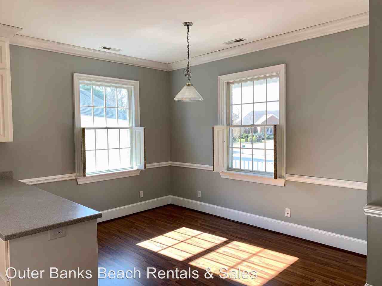 207 Waterside Dr - Photo 3 of 33