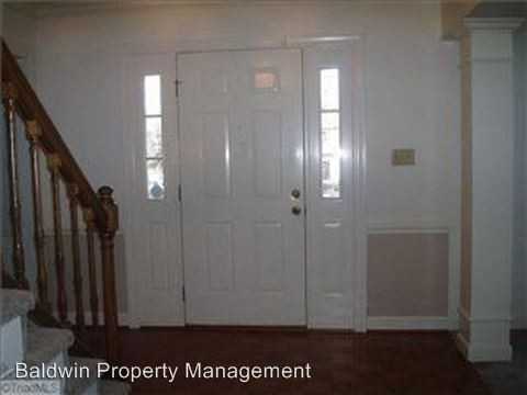320 Cutty Sark Rd - Photo 2 of 6