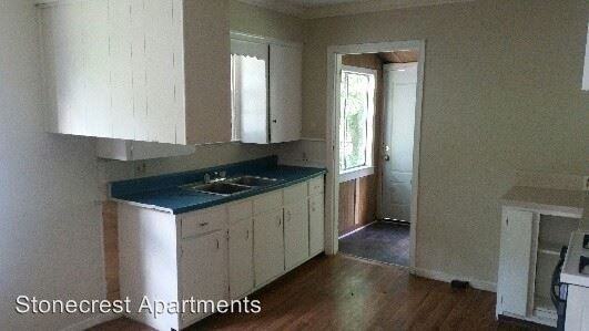 2104 Parker St - Photo 3 of 24