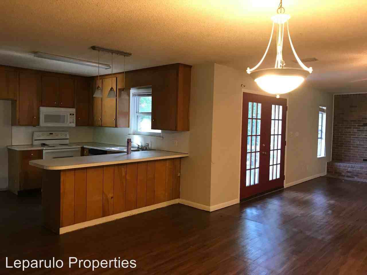 2331 Vinkara Drive A - Photo 2 of 9