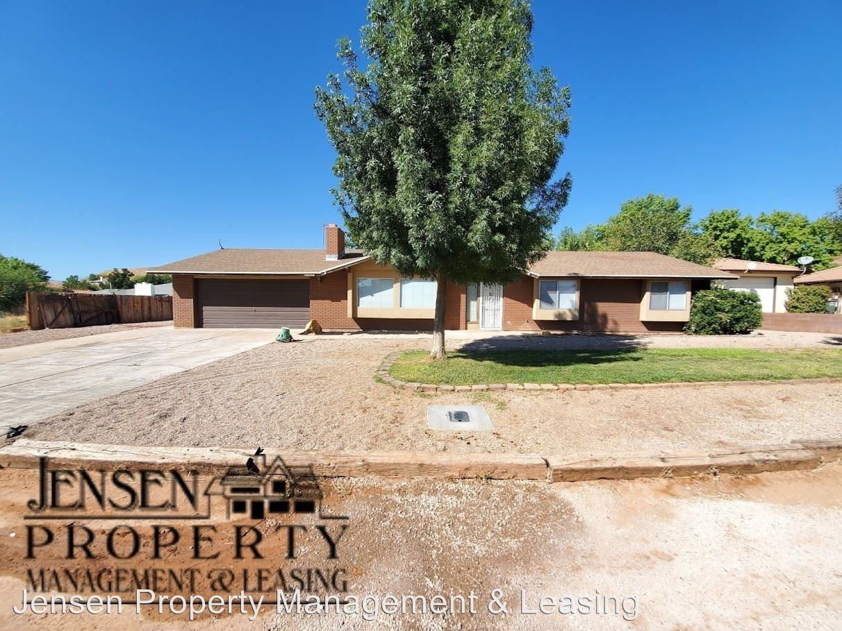 3386 Comanche Rd - Photo 2 of 31