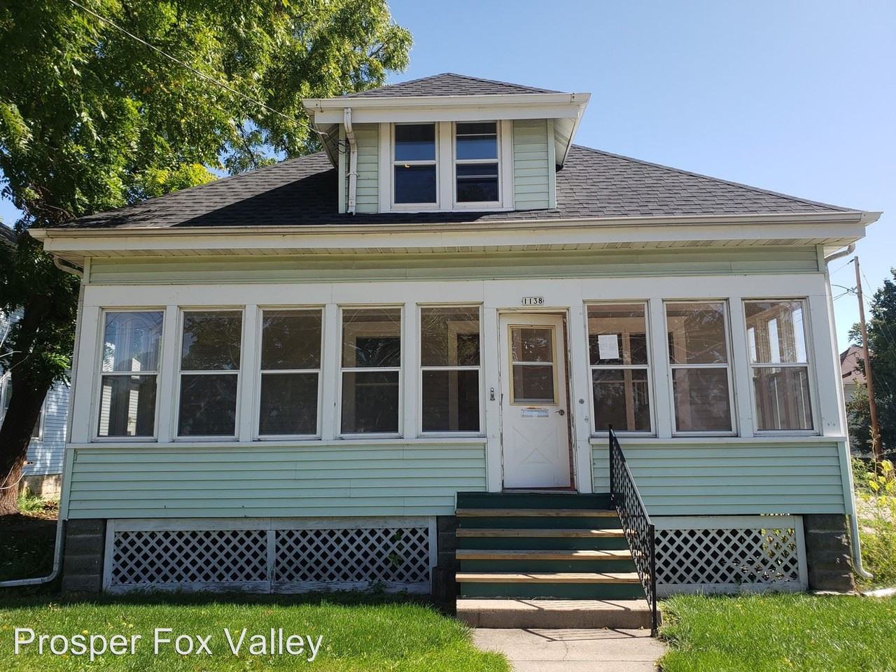 1138 N Jackson St - Photo 2 of 15