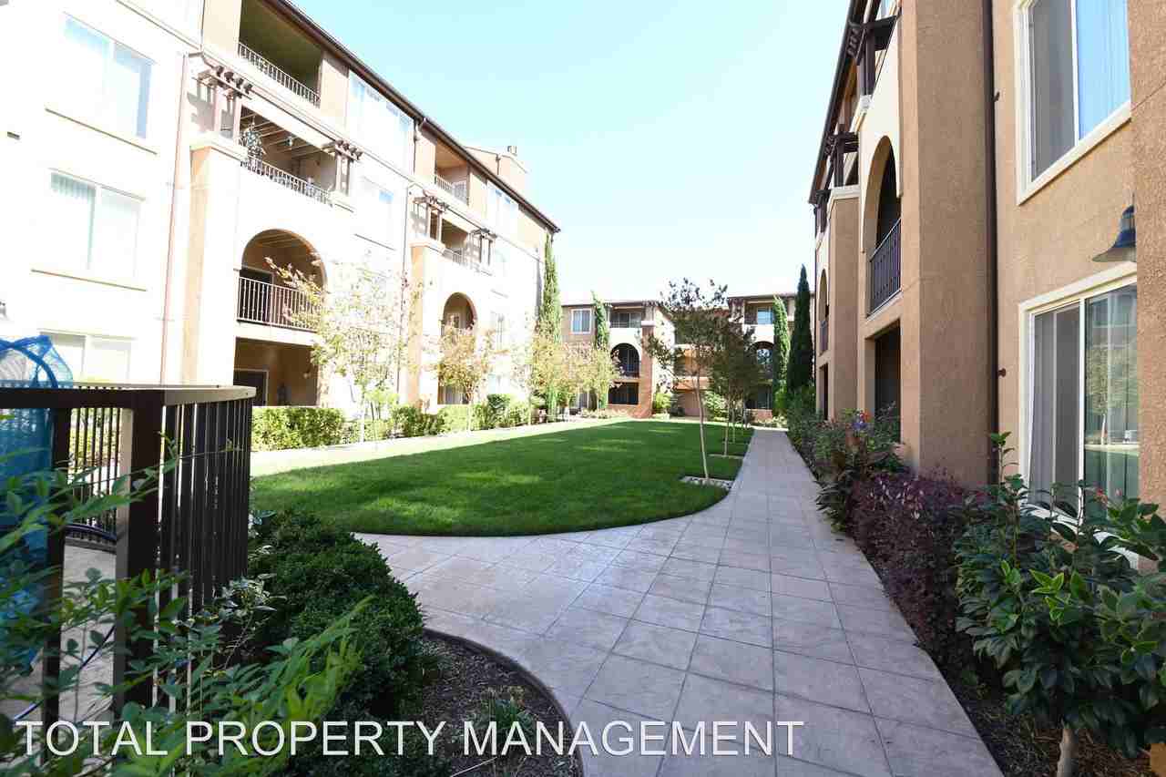 801 S Winchester Blvd. #4302