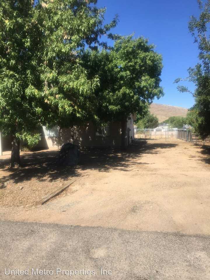 3170 N. Date Creek Drive - Photo 2 of 13