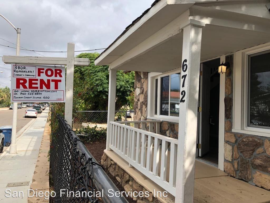 672 N. Grape St. - House - Photo 2 of 20