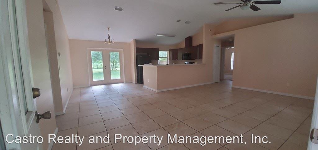 640 N Savary Ave. - Photo 3 of 9