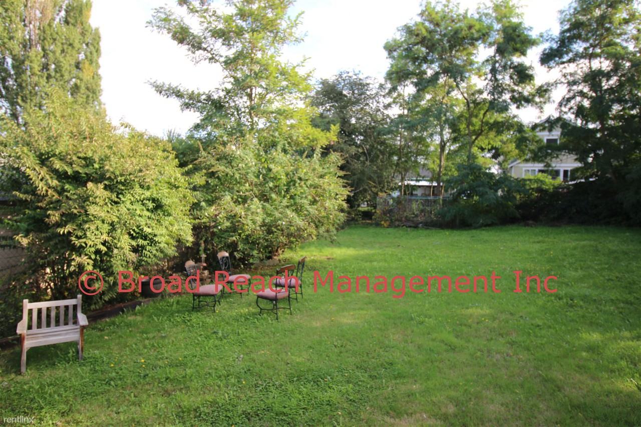 4827 S Chicago St Lowr - Photo 2 of 9