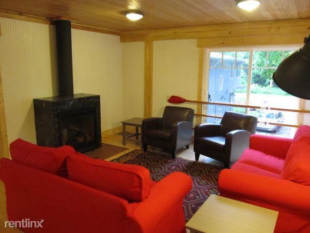 438 W Fremont - Photo 2 of 12